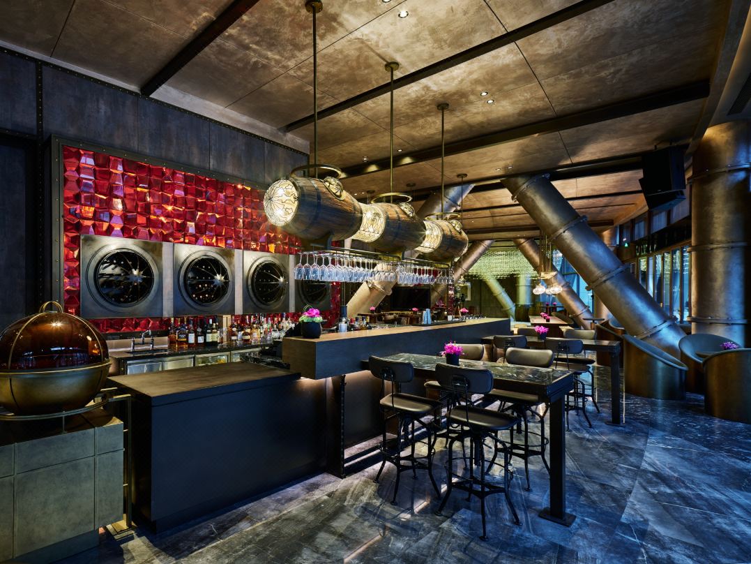 Shangri-La Shanghai Tower gallery image
