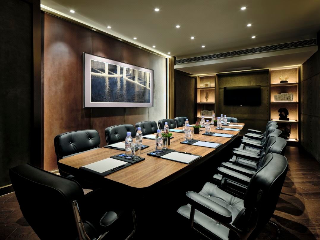 Shangri-La Shanghai Tower gallery image