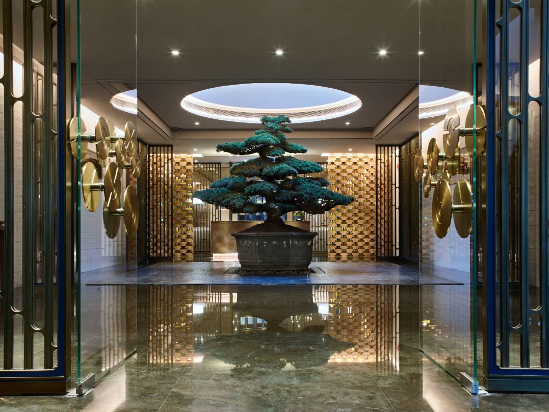 Shangri-La Shanghai Tower gallery image