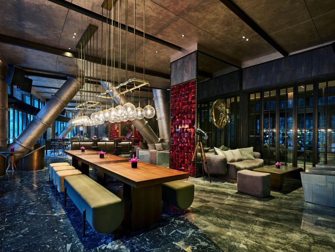 Shangri-La Shanghai Tower gallery image