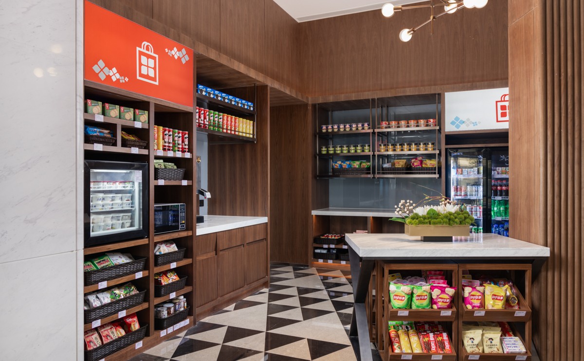 Shanghai East Railway Station Hilton Garden Inn gallery image